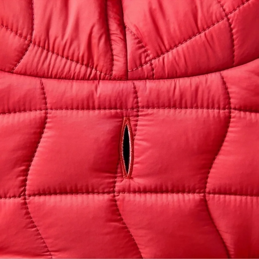 Dog and Cat Marshmallow Puffer Vest - Red - The Cuddle Collab / brand new